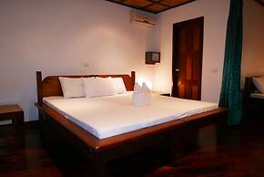 Dolarog Beach Resort