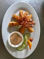 Dolarog Beach Resort