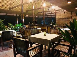 Dolarog Beach Resort