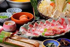 Sakura Sakura Hot Springs