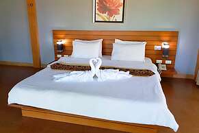 The Grace Amphawa Resort