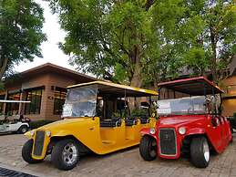 The Grace Amphawa Resort