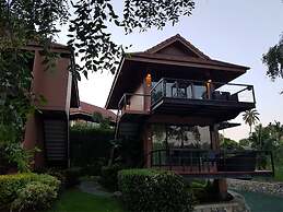 The Grace Amphawa Resort