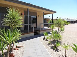 Streaky Bay Motel and Villas