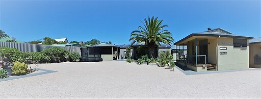Streaky Bay Motel and Villas