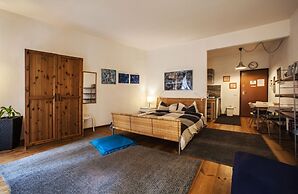 Studio Apartments Centro Storico Via Manno