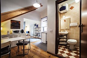 Studio Apartments Centro Storico Via Manno