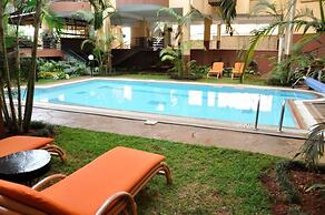 Cerenata Gardens Suites