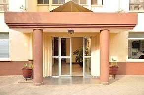 Cerenata Gardens Suites