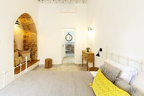 Akotika boutique Old City Apartments