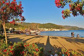 George Dragon Beach Hotel