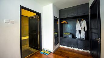 Amazing Inlay Resort