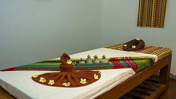 Amazing Inlay Resort