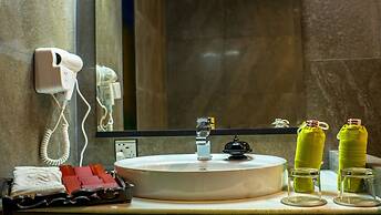 Amazing Inlay Resort