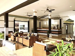 Amazing Inlay Resort