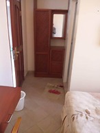 Rich Hotel