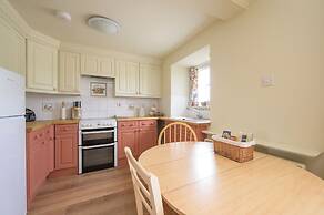 Cardross Estate Holiday Cottages