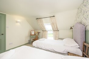 Cardross Estate Holiday Cottages