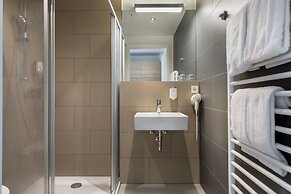 Signature East Hotel Apartment