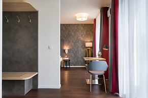 Signature East Hotel Apartment