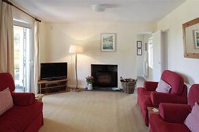 Green Door - Lower Tregudda