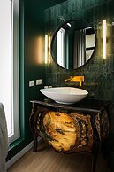 EMCASA Boutique Guesthouse