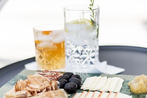 EMCASA Boutique Guesthouse