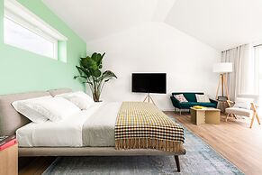 EMCASA Boutique Guesthouse