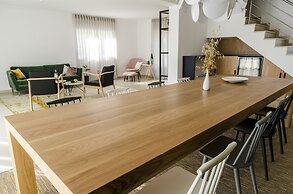 EMCASA Boutique Guesthouse