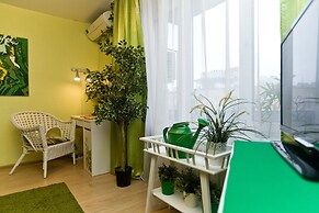 Kvart Boutique Belorusskiy