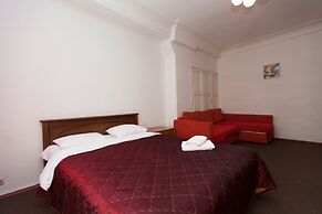 Kvart Boutique Belorusskiy