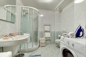 Venice Style Apartments