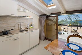 Valdibora Seaview Residence