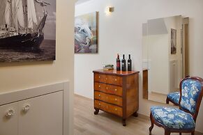 Valdibora Seaview Residence