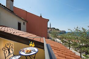 Valdibora Seaview Residence