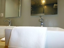 Le Clos Du Miroir