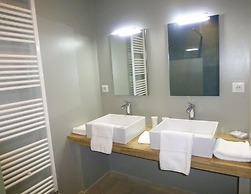 Le Clos Du Miroir