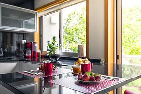 Pretty Porto Apartment by Soulsharing