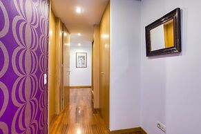 Pretty Porto Apartment by Soulsharing