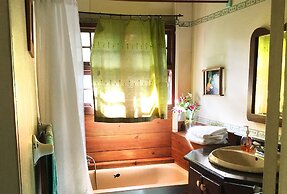 Top of the Hill Two Bedroom Apartment, Rodney Bay