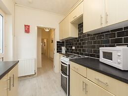 Townhouse Plus @ 40 West St