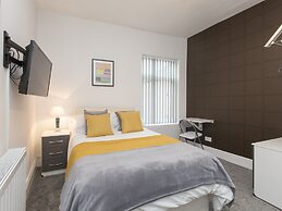 Townhouse Plus @ 40 West St