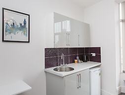 Townhouse Plus @ 40 West St