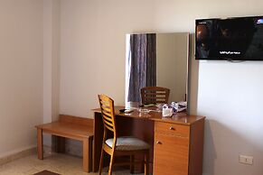 Al Sakhra Hotel