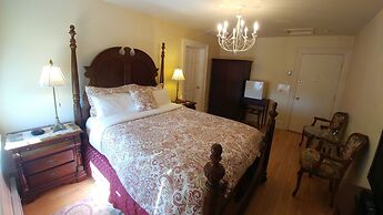 Inn on Frederick