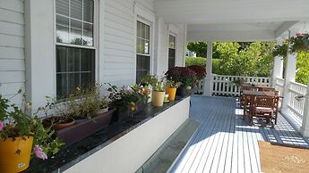 Inn on Frederick