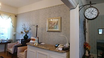 Inn on Frederick
