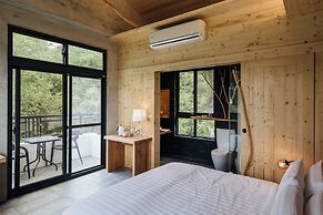 Sun Moon Lake Residence 8