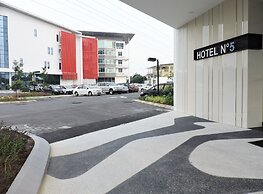 Hotel N°5