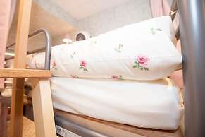 Akasaka-no Sato - Caters to Women - Hostel